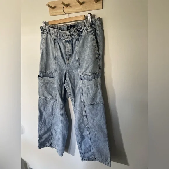 GAP light denim wide leg cargo pants - Picture 4 of 5